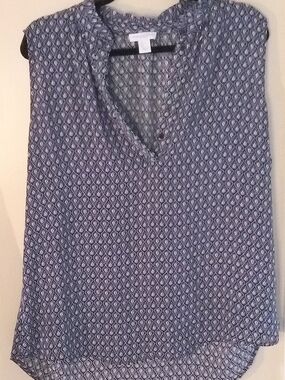 Carolina Belle Navy Geometric Sleeveless V-Neck Camisole